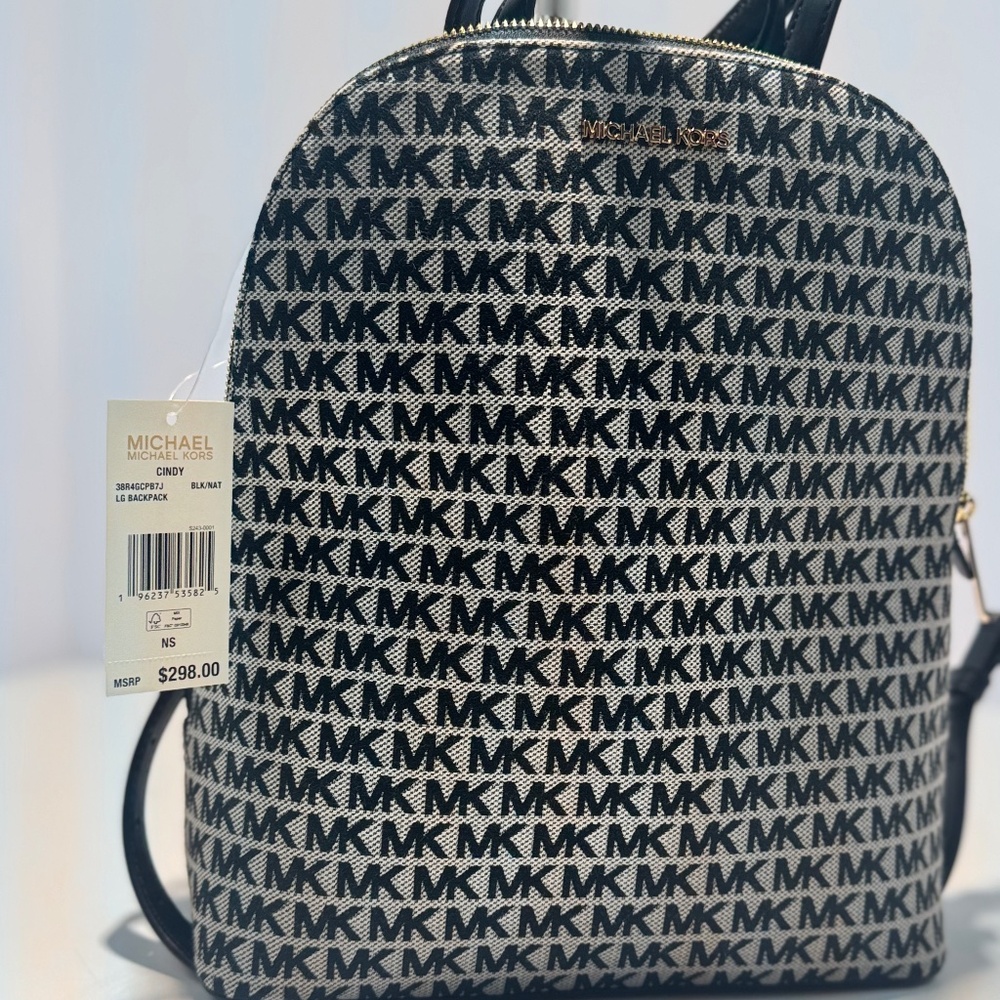 Michael Kors Backpack Cindy~NWT - Picture 5 of 11